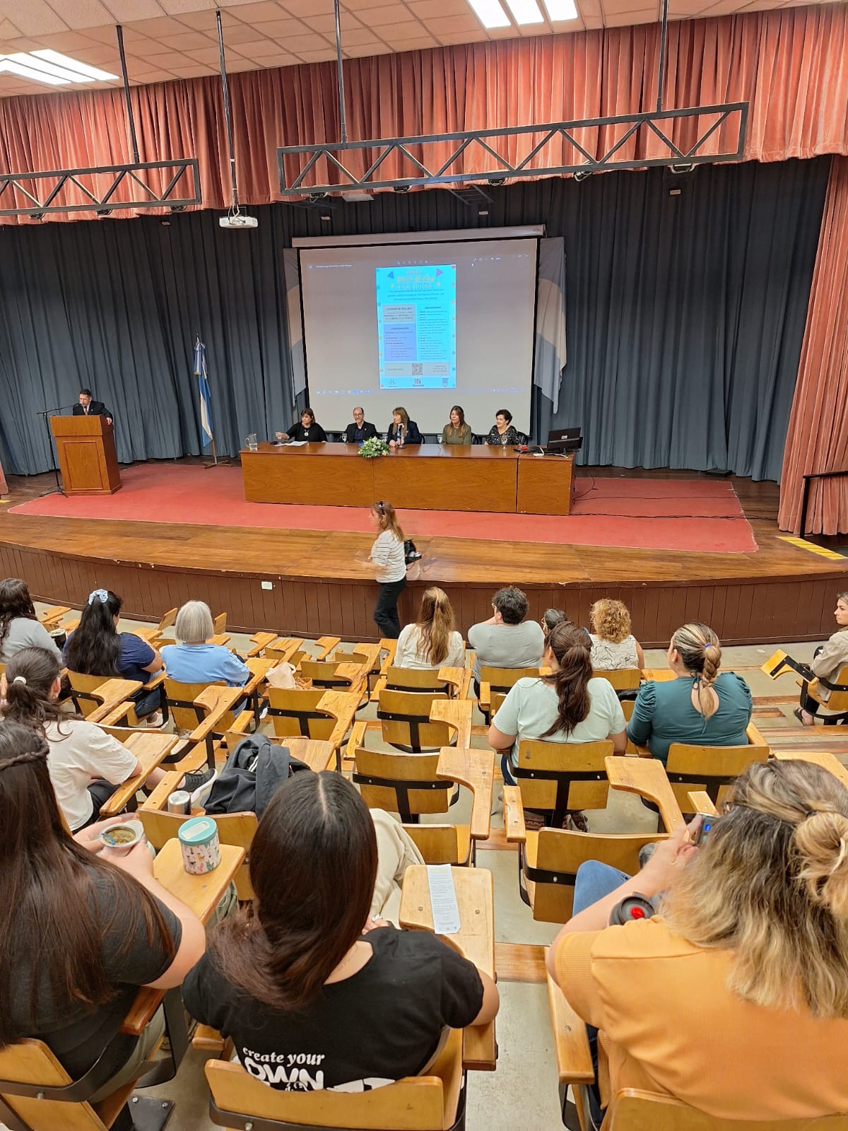 Jornada de Educación Sexual Integral: Un espacio de aprendizaje y reflexión en la Escuela de Enfermería