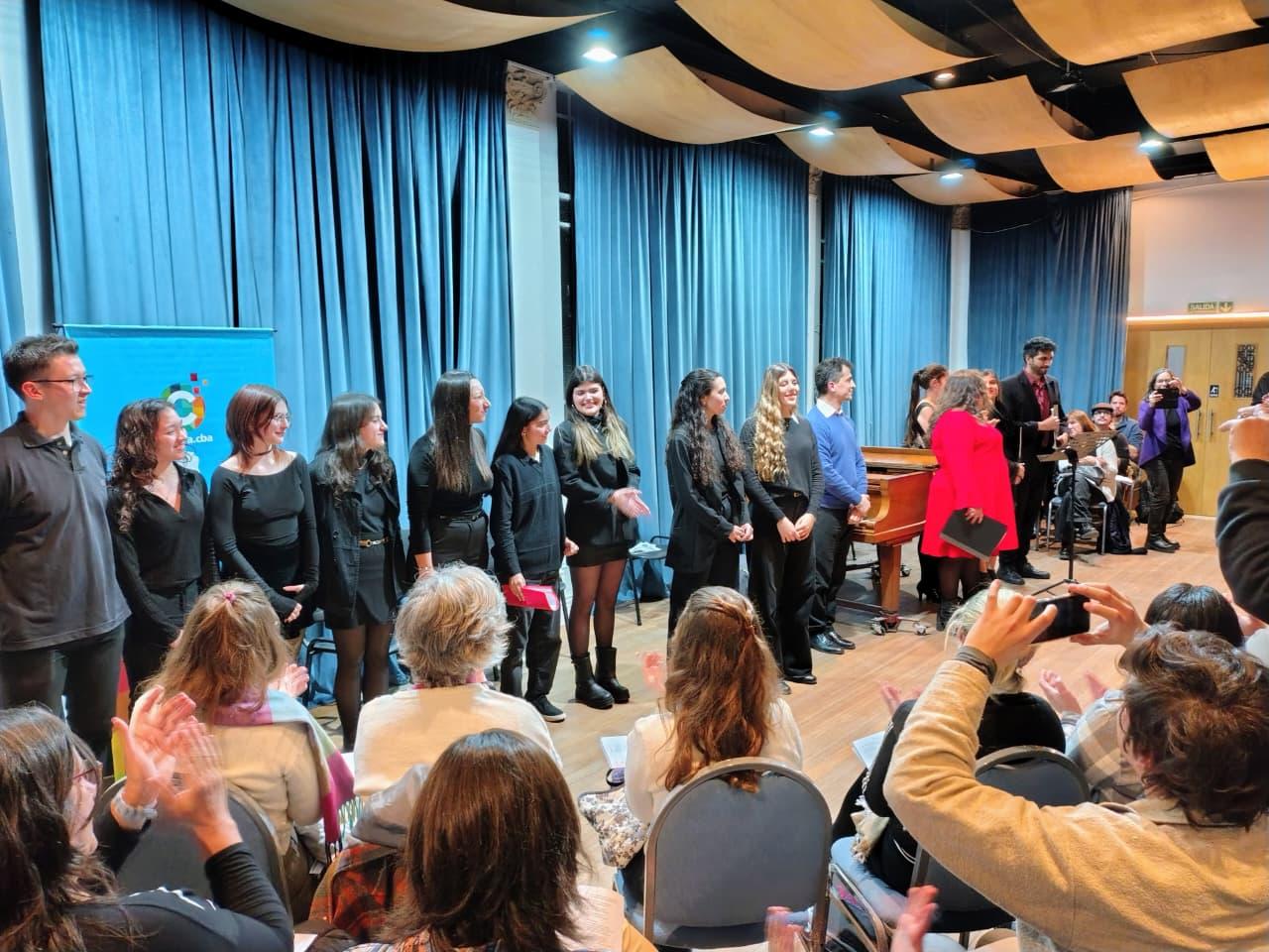 Recital de canto y poesía